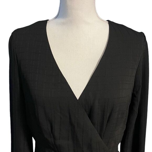 NWT Express Satin V neck and back line. Handkerchief Cocktail Dress Black Medium - Picture 4 of 7